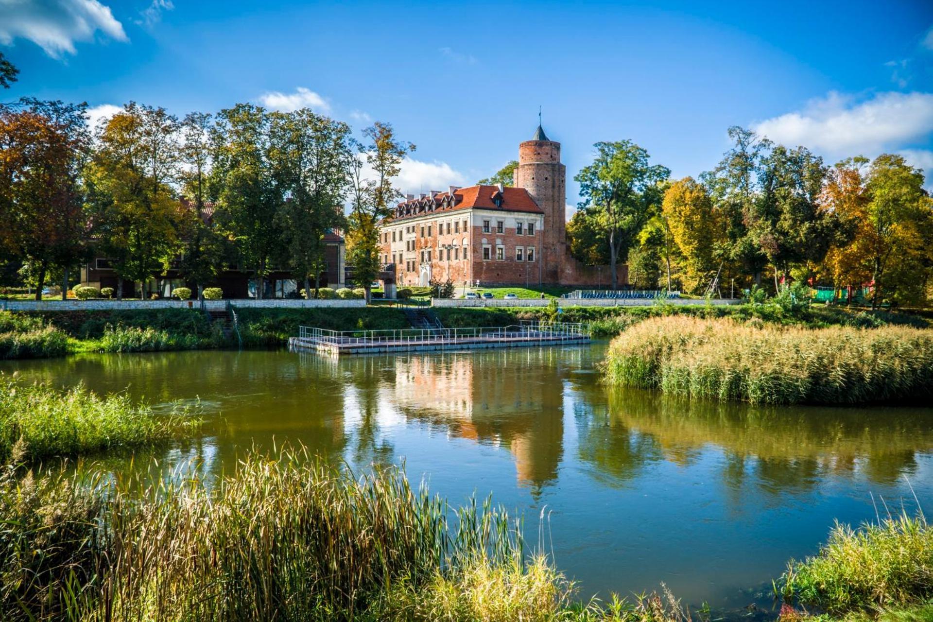 Zamek Uniejow Aparthotel Kültér fotó
